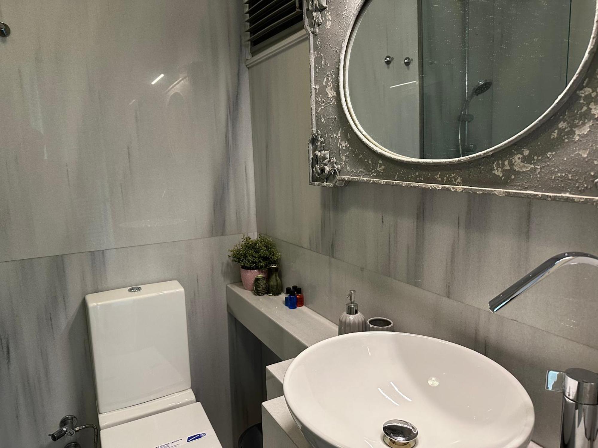 Fantastic Golden Horn View In Beyoglu, Cozy Design Apartment อิสตันบูล ภายนอก รูปภาพ